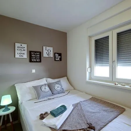 Kokolo Apartman Drage